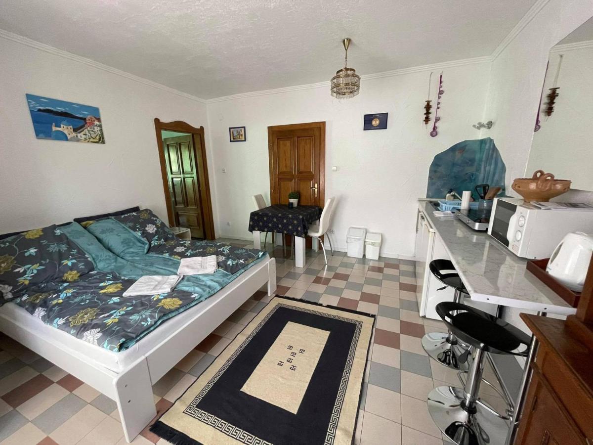 Jorgos Apartman 凯斯特海伊 外观 照片