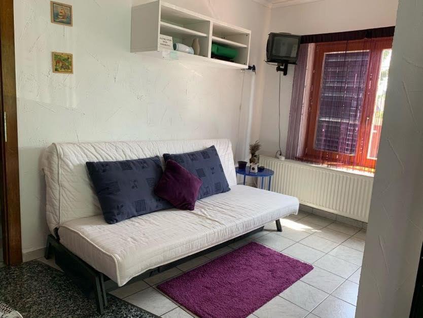 Jorgos Apartman 凯斯特海伊 外观 照片