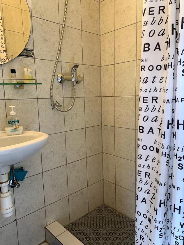 Jorgos Apartman 凯斯特海伊 外观 照片